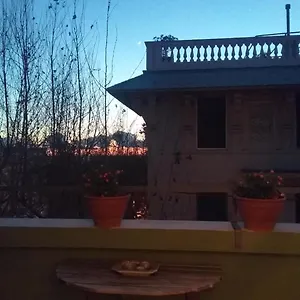 https://bb-albaro.hotelitalianriviera.com