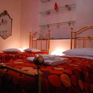 https://casa-mama-genoa.hotelitalianriviera.com
